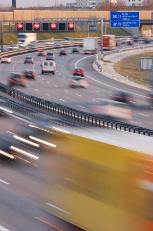 A8, emergencia en la autopista. T(T1). A8, emergencia en... (T1): Ep.11
