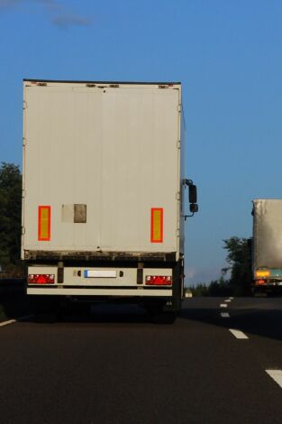 A8, emergencia en la autopista. T(T1). A8, emergencia en... (T1): Ep.17