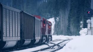 Las Montañas Rocosas en tren. Las Montañas Rocosas...: Túnel al infierno