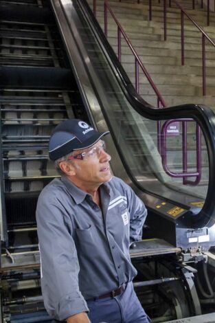 Dirty Jobs. T(T9). Dirty Jobs (T9): Encargado de escaleras mecánicas y escorpión