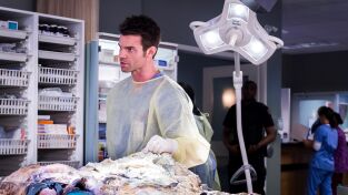 Saving Hope. T(T3). Saving Hope (T3): Ep.3 Despertares