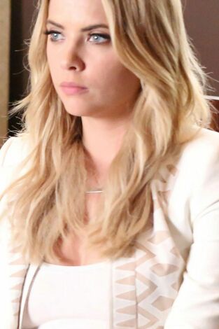 Pequeñas mentirosas. T(T6). Pequeñas mentirosas (T6): Ep.11 Últimamente pienso en Rosewood