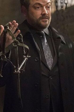 Supernatural. T(T12). Supernatural (T12): Ep.15 Somewhere Between Heaven and Hell