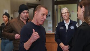 Chicago P.D.. T(T12). Chicago P.D. (T12): Ep.19 Derechos de imagen y publicidad