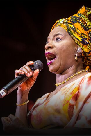 Angelique Kidjo - Jazzopen Stuttgart 2024