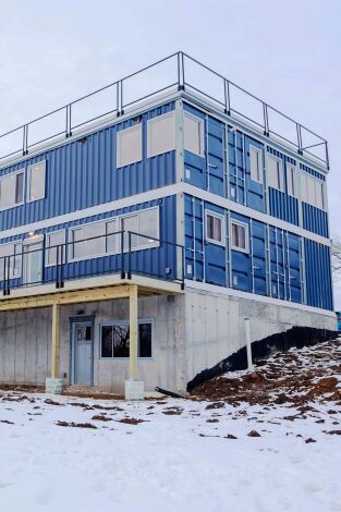Mi casa es un contenedor. T(T1). Mi casa es un... (T1): Casa contenedor country y moderno