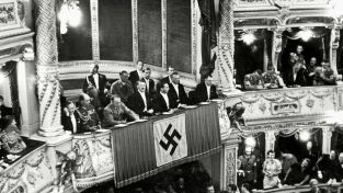 Nazis. Nazis: El colapso