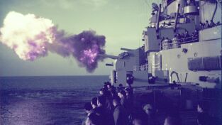 Batallas navales. Batallas navales: Ataque total