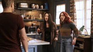 Resident Alien (Temp. 4). T(T4). Resident Alien... (T4): Ep.4 La verdad duele