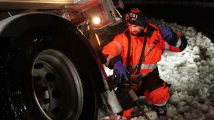 Rescate extremo. Rescate extremo: El gran levantamiento