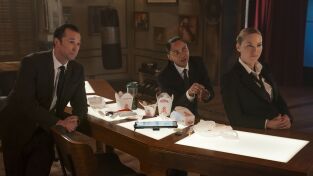 Las reglas del juego: Redención. T(T3). Las reglas del... (T3): Ep.7 Golpe en el pueblo de los sableadores clónicos