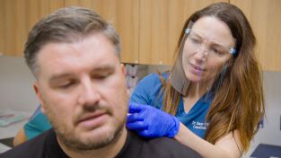 Dra Emma: Clínica dermatológica. T(T4). Dra Emma: Clínica... (T4): Parezco un camello