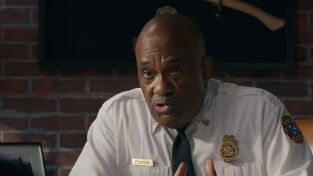 9-1-1: Nashville. T(T1). 9-1-1: Nashville (T1): Ep.6 Buenas mansiones sureñas