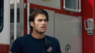 9-1-1: Nashville. T(T1). 9-1-1: Nashville (T1): Ep.10 Deja que descanse en paz