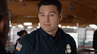 9-1-1. T(T9). 9-1-1 (T9): Ep.11 A la una, a la dos