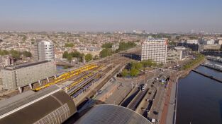Amsterdam Central 24/7. Amsterdam Central 24/7: Punto de interés turístico