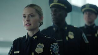 Boston Blue. T(T1). Boston Blue (T1): Ep.8 En nombre del Padre, del Hijo...