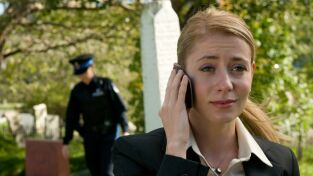 Republic of Doyle. T(T1). Republic of Doyle (T1): Ep.7 La mujer que sabía demasiado poco