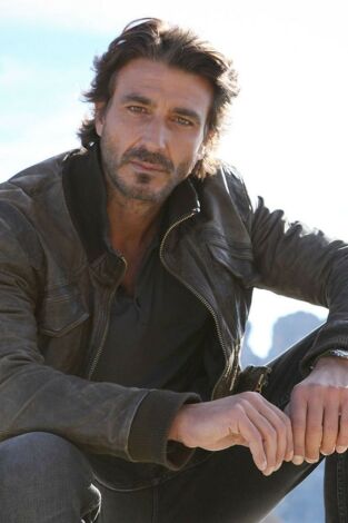 A un paso del cielo. T(T3). A un paso del cielo (T3): Ep.10 El veneno del hombre