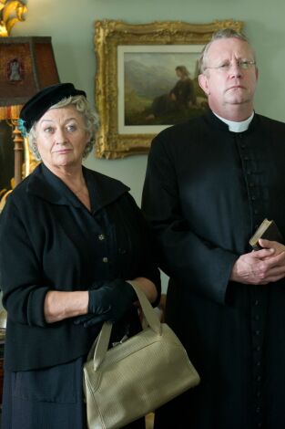 Padre Brown. T(T1). Padre Brown (T1): Ep.9 El alcalde y el mago