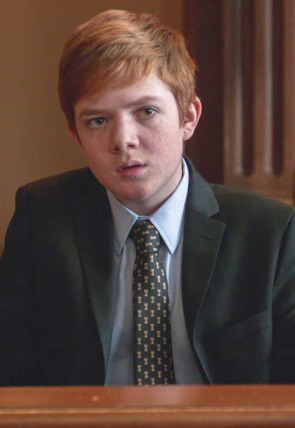 Bull T4 E8 · Sano y salvo en la programación de STAR Channel HD (Series)