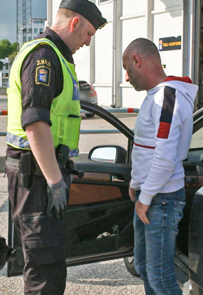 Póster de : Quitarse la ropa · Control de fronteras: Suecia