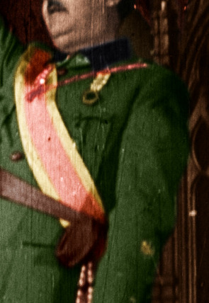 Póster de España dividida: la Guerra Civil en color · El colapso de la República