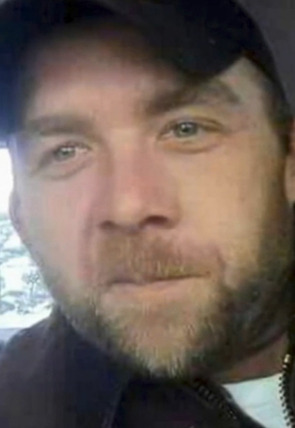 Póster de Todavía es un misterio · Él no tenía que morir