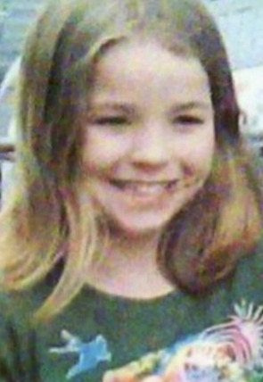 Póster de Todavía es un misterio · Objetivo en la noche