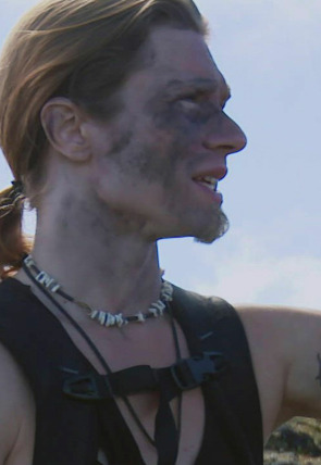 Carátula de Mi familia vive en Alaska · Disparos