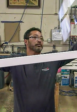 Póster de Así se hace (MAX): Ventanas de madera · Así se hace: Ventanas de madera, tejidos de cashmere, recicladoras de plástico y vidrio arquitectónico