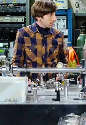 Big Bang T9 E6 · La insuficiencia de helio en la programación de Warner TV HD (Series)