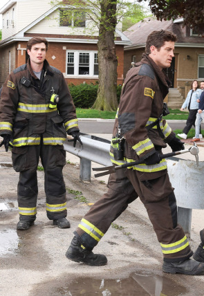 Chicago Fire T12 E13 · Nunca digas adiós en la programación de AXN HD (Series)
