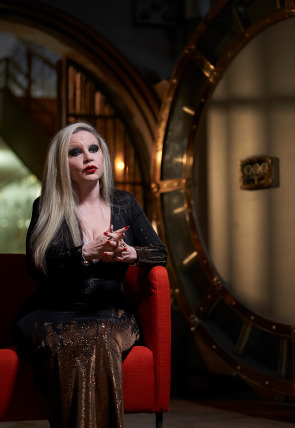Alaska Revelada: Dinero