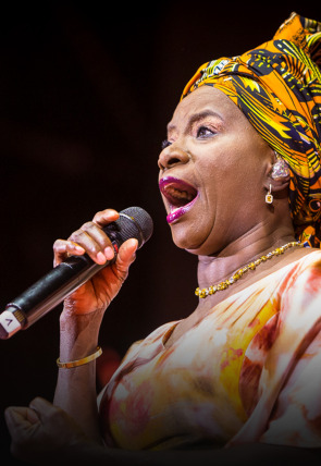Angelique Kidjo - Jazzopen Stuttgart 2024 en la programación de Mezzo Live HD (Música)