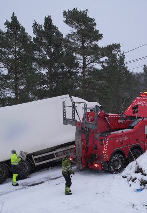 Rescate extremo: Descenso mortal en la programación de National Geographic HD (Documentales)