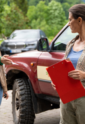 Asesinatos en la montaña T4 E1 · La Indomable en la programación de Cosmo HD (Series)