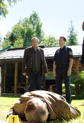 Asesinatos en la montaña T4 E4 · Dos veces muerto en la programación de Cosmo HD (Series)