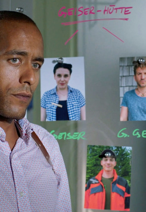 Asesinatos en la montaña T4 E7 · Ambición mortal en la programación de Cosmo HD (Series)