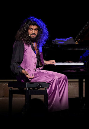 Israel Fernández - Festival de Granada en la programación de Mezzo (Música)