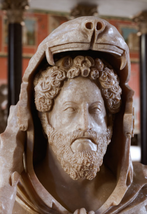 Póster de El Imperio romano: más allá del mito · Cómodo y el gladiador