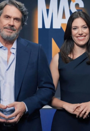 Póster de Más Noche de Análisis