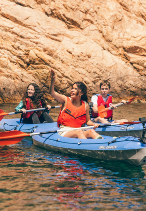 Póster de Al mar! · Amb pedals per les platges de Calafell