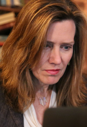 Carátula de Curiosidades de la Tierra · Secretos de la biósfera 2