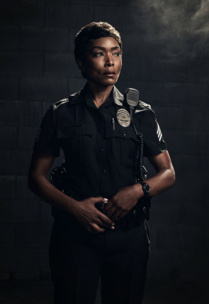 9-1-1 T3 E5 · Ira
