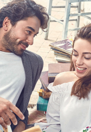 Late mi corazón en la programación de Divinity (Series)