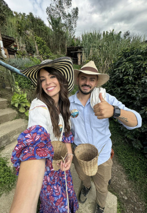 Póster de La vuelta al mundo en 80 likes