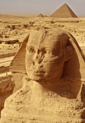 Póster de Tesoros perdidos de Egipto · A la caza de la reina Nefertiti