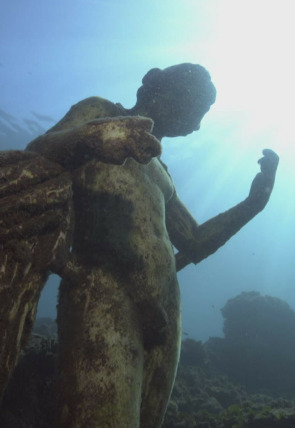 Drenar los océanos: a fondo · Mares tormentosos