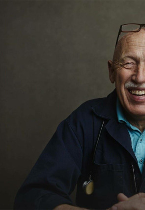 Póster de El Increíble Doctor Pol: Misión Impatible